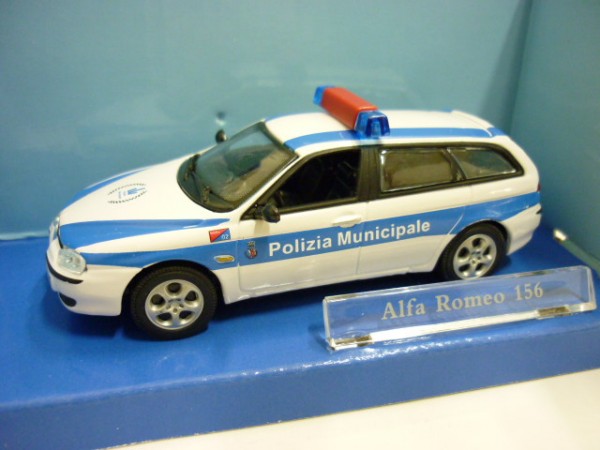 ALFA ROMEO 156 Polizia 1:43 RARE AND VINTAGE MODELCARS FOR YOUR COLLECTION